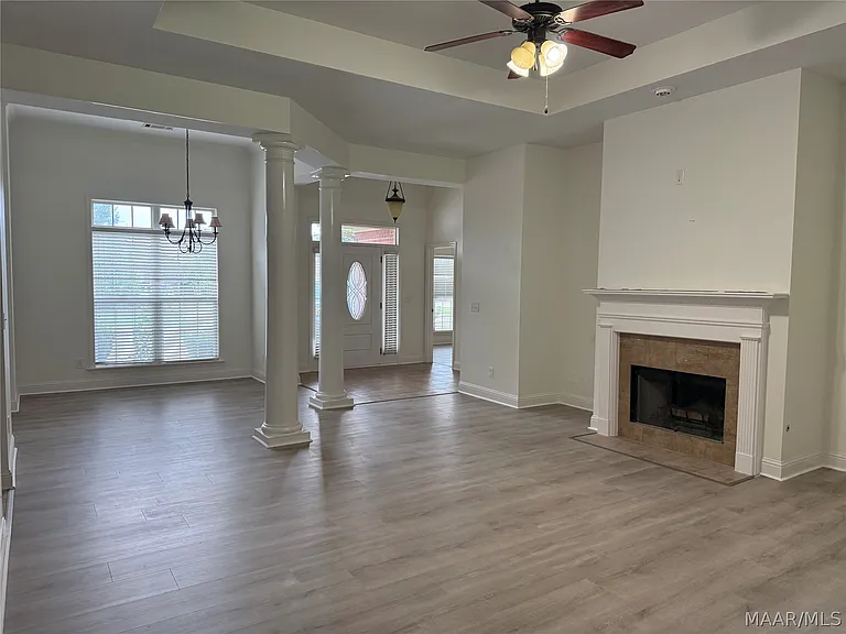 9832 Helmsley Cir — Photo 4
