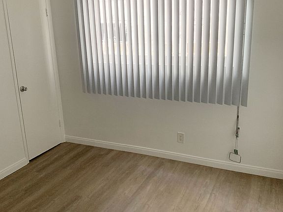 5th image of 3321 S Canfield Ave APT 5