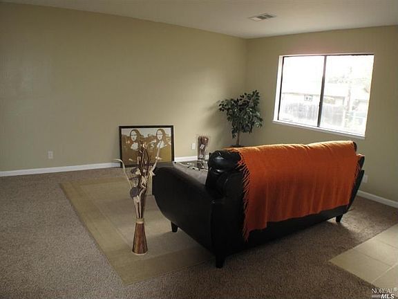 5th image of 1041 Von Brandt St