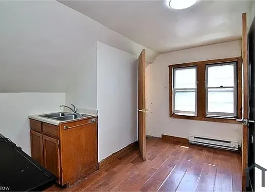 2 bed, $1,600 — Photo 3