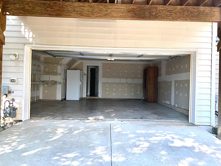 22106 Havenworth Ln — Photo 21