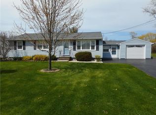 554 Calkins Rd, Rochester, NY 14623