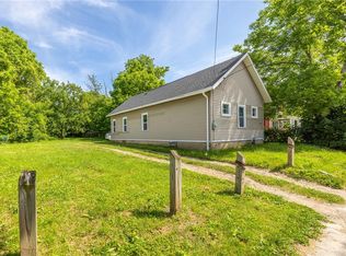 420 Maple St, Rochester, NY 14611