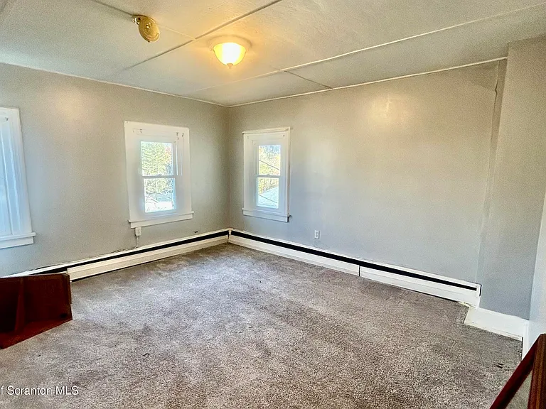 5893 High St — Photo 7