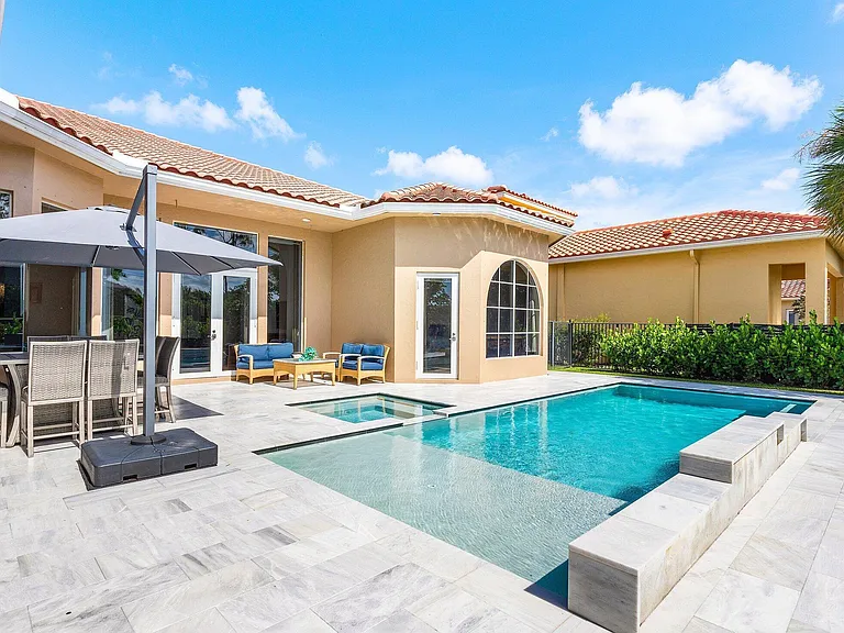 3381 Lago De Talavera — Photo 65