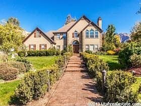 1st image of 8017 S Royal Ln