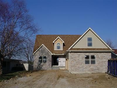 1st image of 3485 W Lakeshore Dr