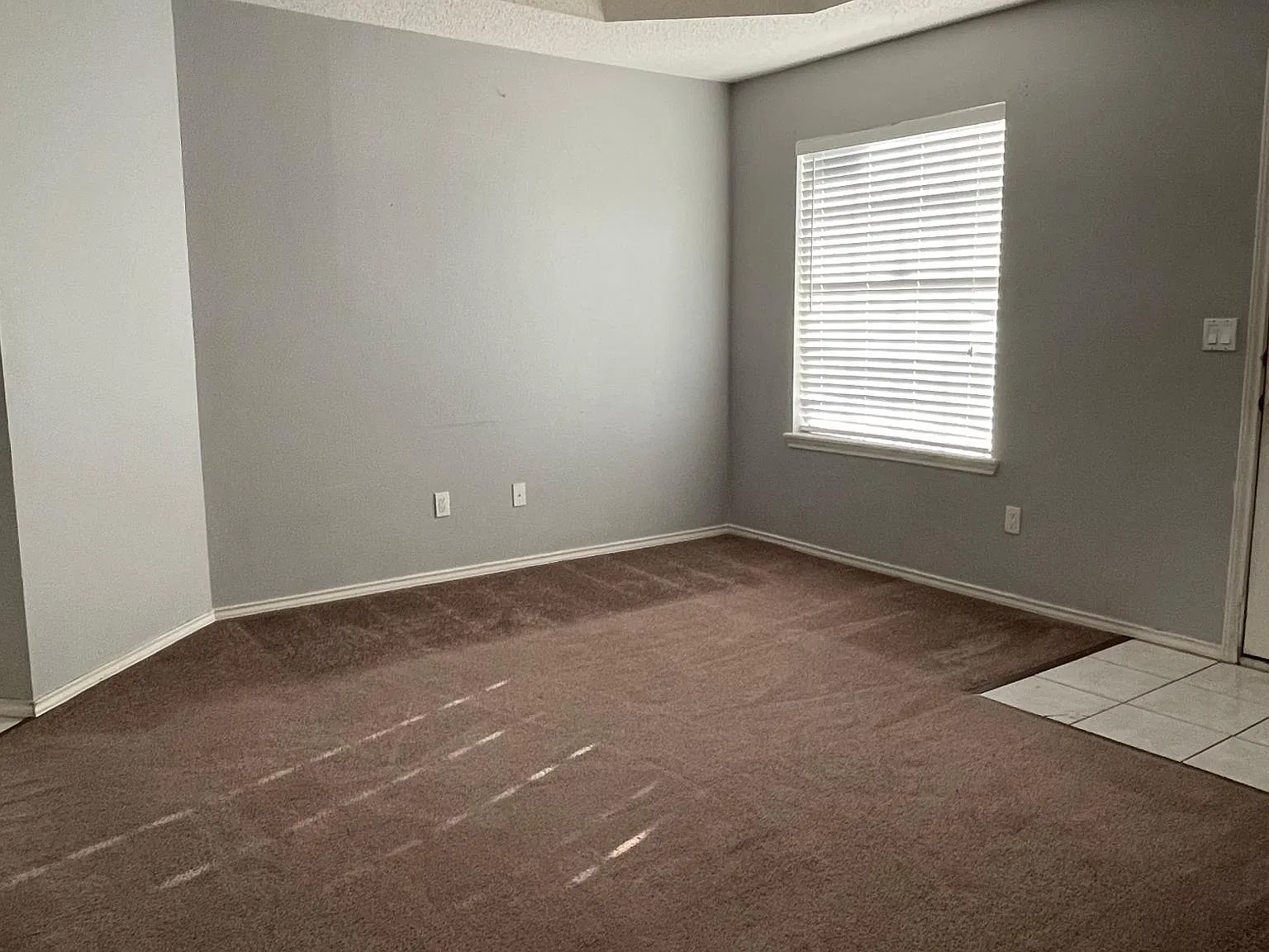 3 bed, 1136 sqft, $1,400 — Photo 4