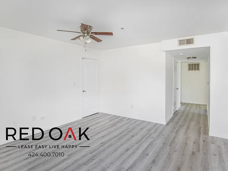6853 Agnes Ave #3 — Photo 5