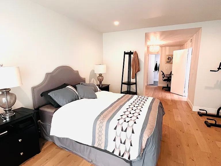 7055 Estrella De Mar Rd — Photo 21