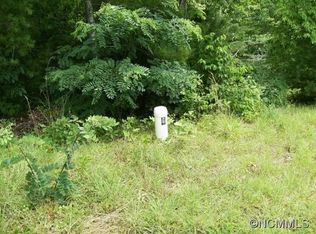 140 Terrace Dr, Weaverville, NC 28787