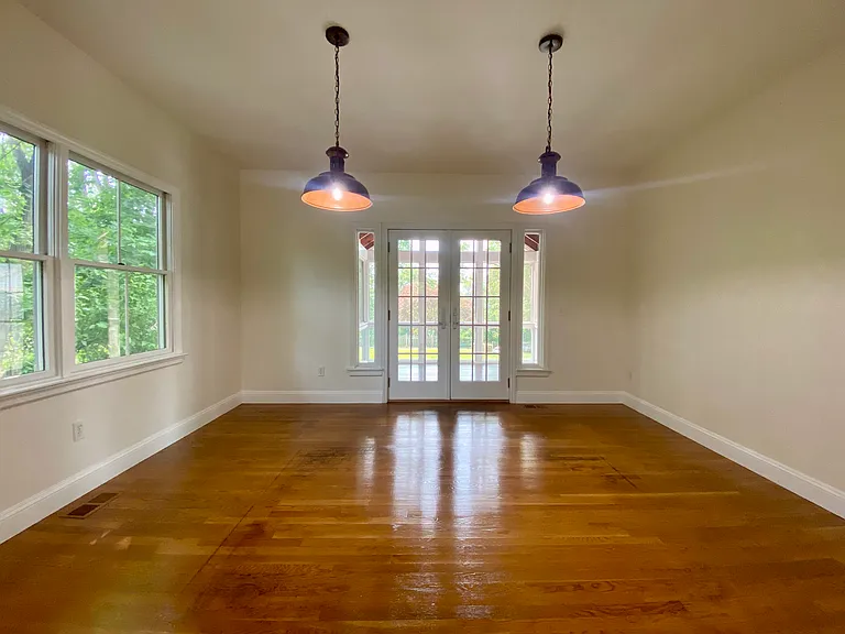 11 Michaels Ln — Photo 12
