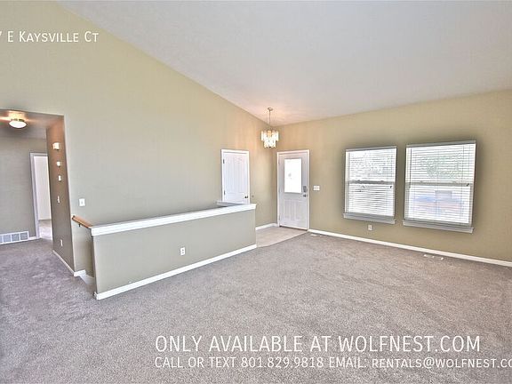 5th image of 77 E Kaysville Ct