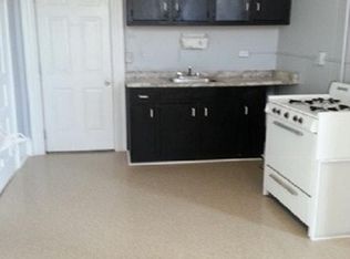 319 Church St APT 2, Jessup, PA 18434