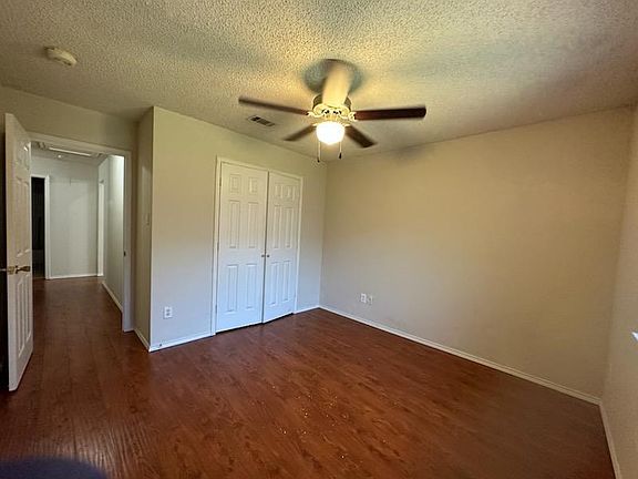 3rd image of 3952 Bexhill Dr