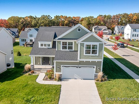 4th image of 459 Park Place Dr NE