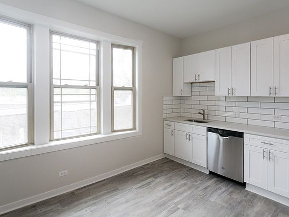 2nd image of 2209 N Campbell Ave #Ig3f