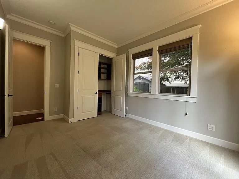 6435 McDuff Ct — Photo 34