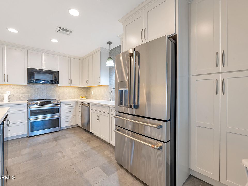 1st image of 9402 N 53RD Avenue