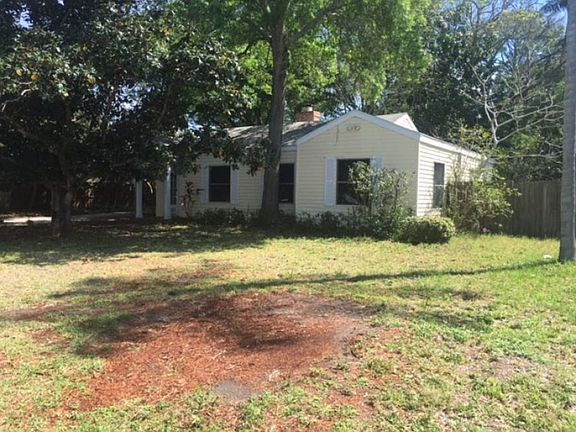 2nd image of 1003 Pinebrook Dr