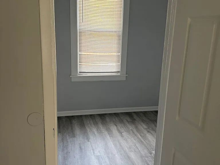 8531 S Burley Ave #2R — Photo 14