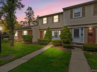 5768 Northfield Pkwy, Troy, MI 48098