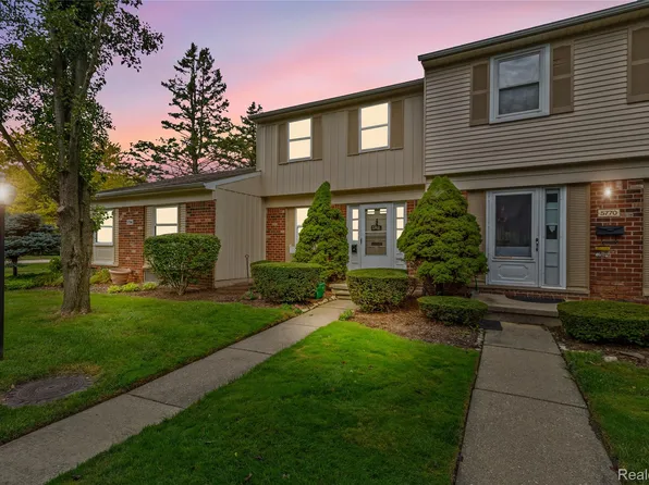 5768 Northfield Pkwy, Troy, MI 48098