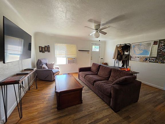 2nd image of 813 Lee Ave #825