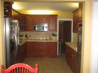 8415 SW 87th Ter, Miami, FL 33143