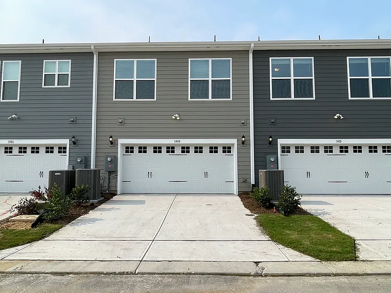 1408 Irving Hill Dr — Photo 39