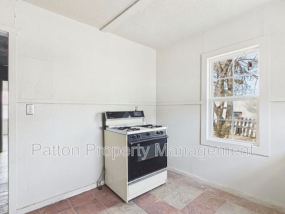 5th image of 2216 S Polk St APT D