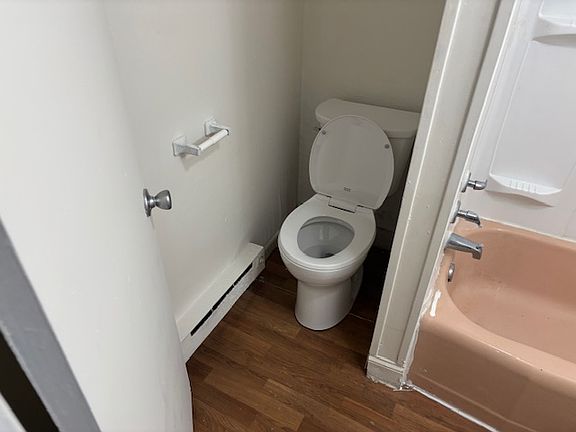 5th image of 206 Capitol Hill Rd APT 6