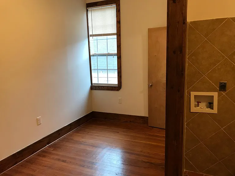 3230 Bienville St #A — Photo 9