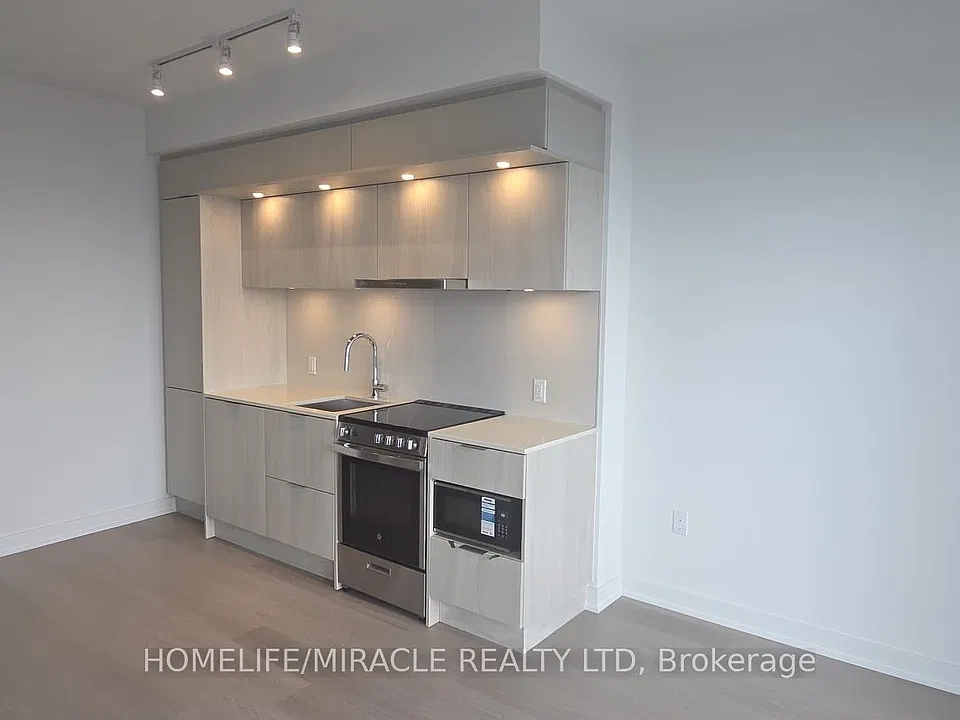 448 Burnhamthorpe Rd W #7509