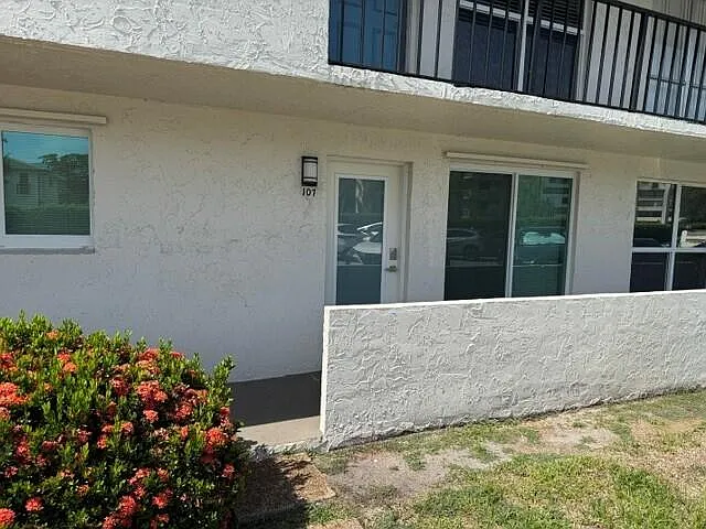 2 bed, 2.0 bath, 1053 sqft, $2,800 — Photo 4