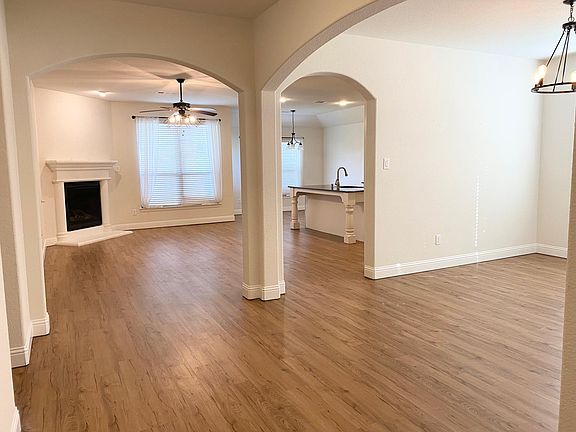 3rd image of 3028 Bella Lago Dr