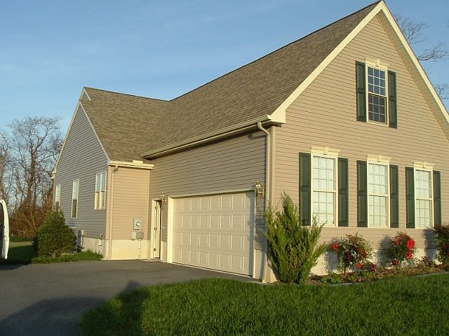 2nd image of 30422 Pearl Dr