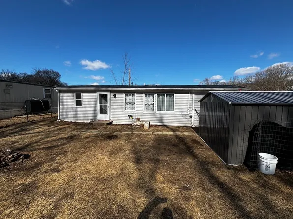 229 Miller St #B-13, Ludlow, MA 01056