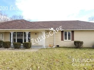 1110 N 200 E, Anderson, IN 46012