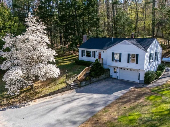 76 Merrill Drive, Conway, NH 03860