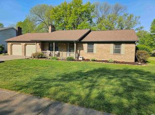 7777 Ashwood Ct, Newburgh, IN 47630