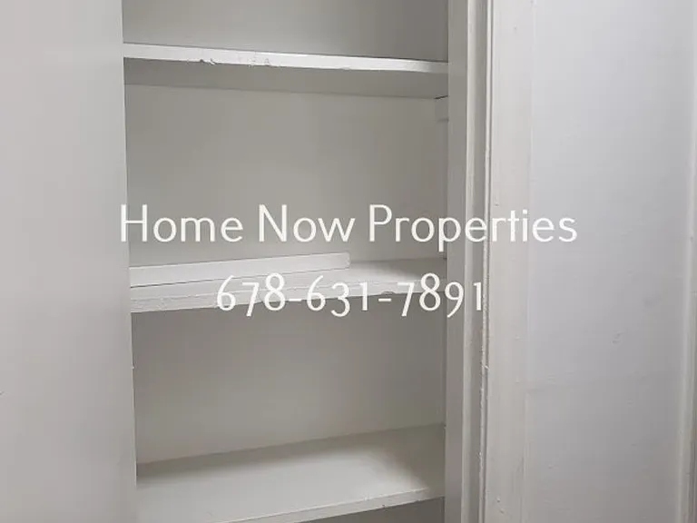 All-Electric Apartment Near MARTA — Photo 7