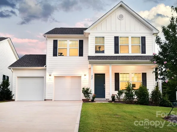 227 Old Harbor Dr, Mount Gilead, NC 27306