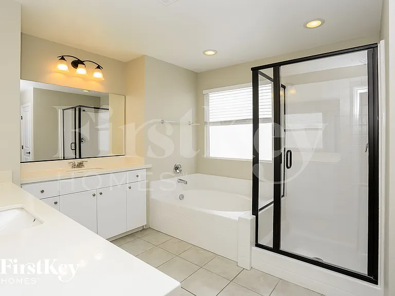 4527 Amberley Ridge Ave — Photo 9