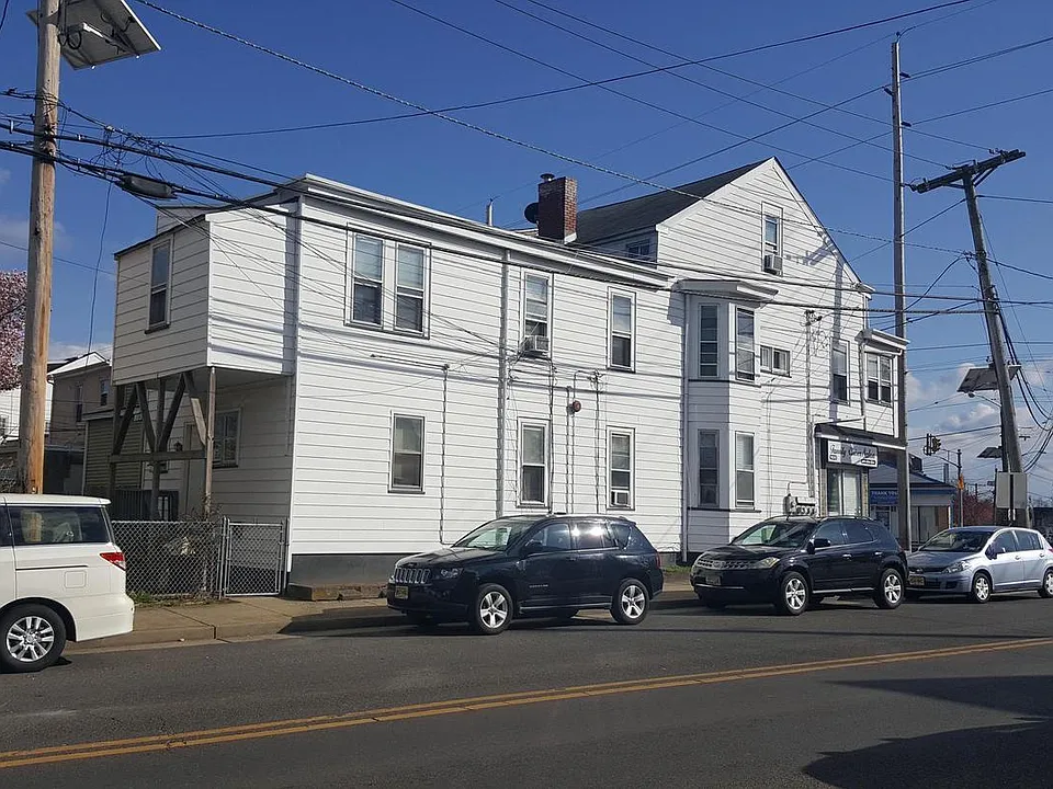 1600 S Broad St #1R