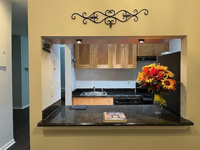 44 Sherman Ave #6G — Photo 4