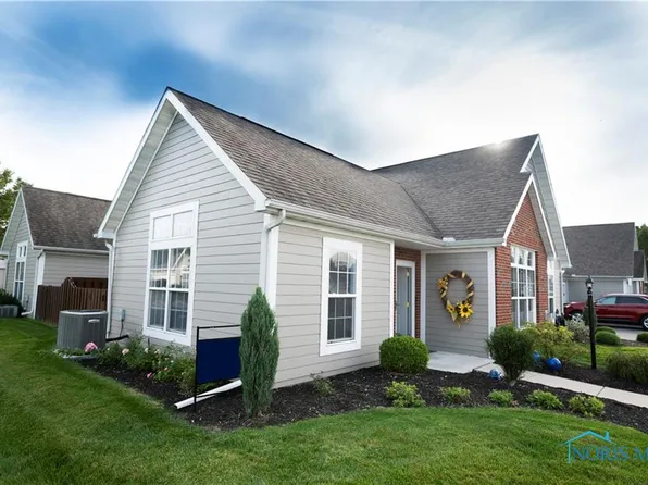 7832 Greenville Xing #4, Waterville, OH 43566