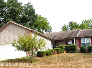 211 Tall Oaks Dr, Branson, MO 65616