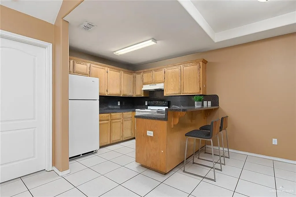 2 bed, 2.0 bath, 840 sqft, $875 — Photo 4
