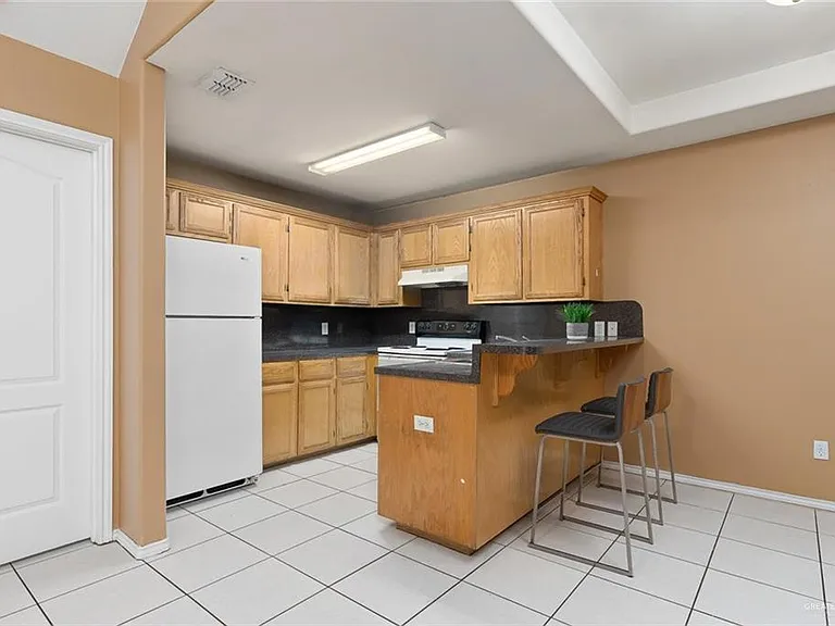 2604 Ringold Cir #1 — Photo 4